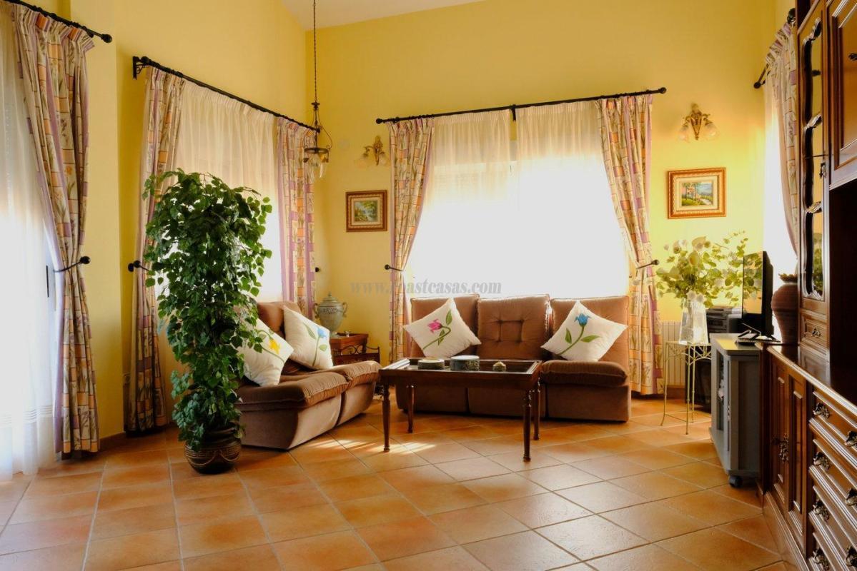 Venta de villa en Orihuela