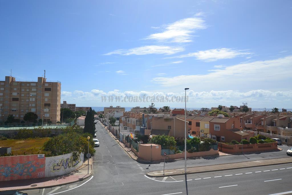 Zu verkaufen von haus in
 Torrevieja