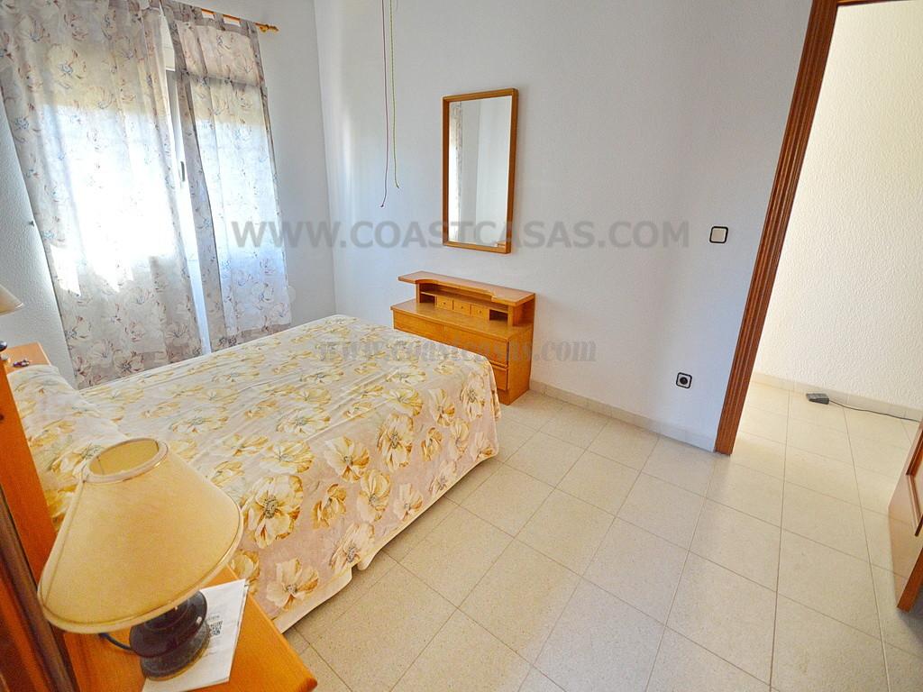 For sale of villa in Orihuela Costa