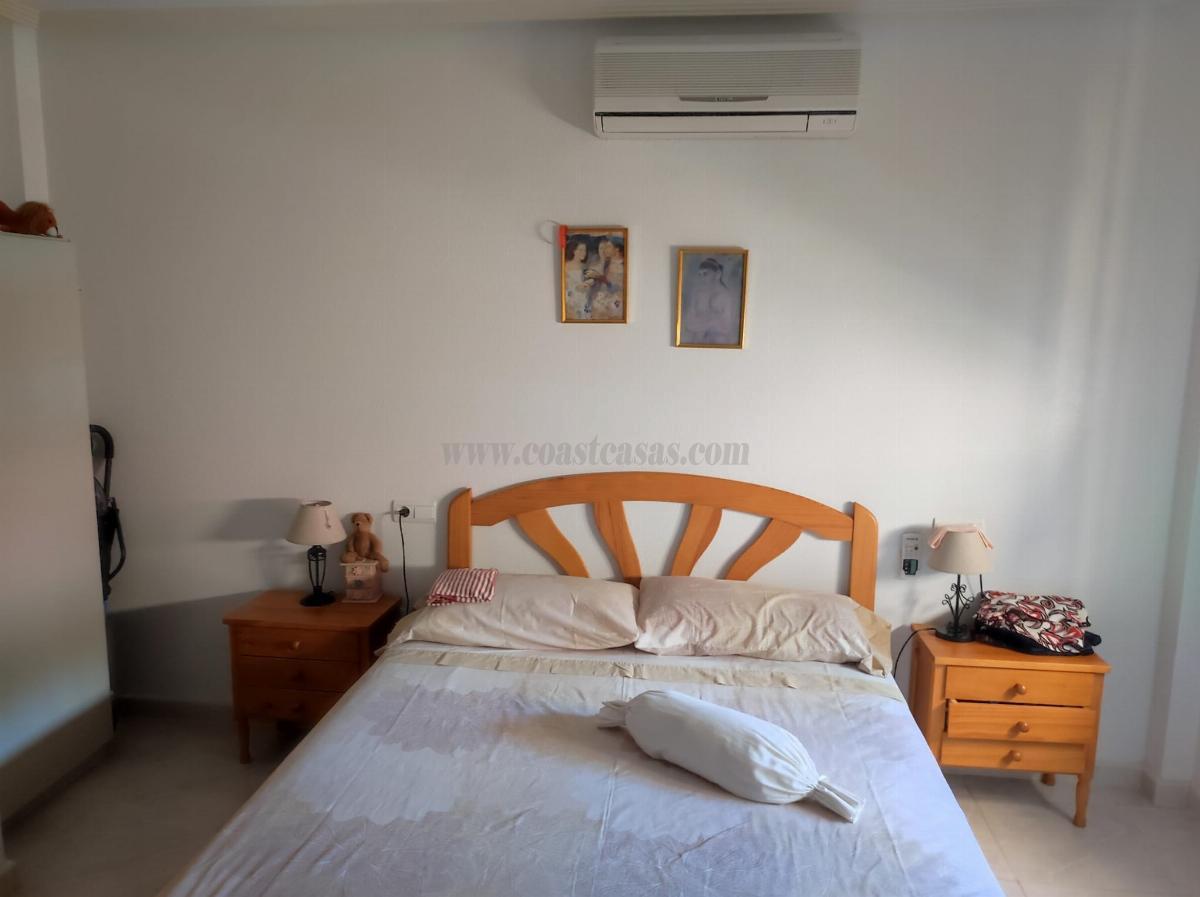 For sale of bungalow in Orihuela Costa