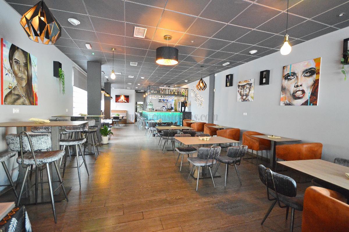 For share of commercial in Orihuela Costa