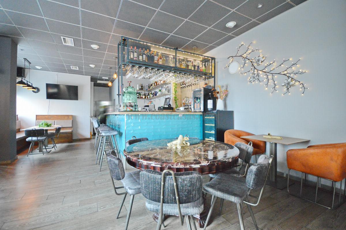 For share of commercial in Orihuela Costa