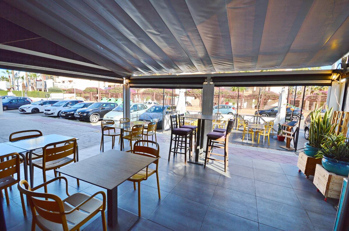 For share of commercial in Orihuela Costa