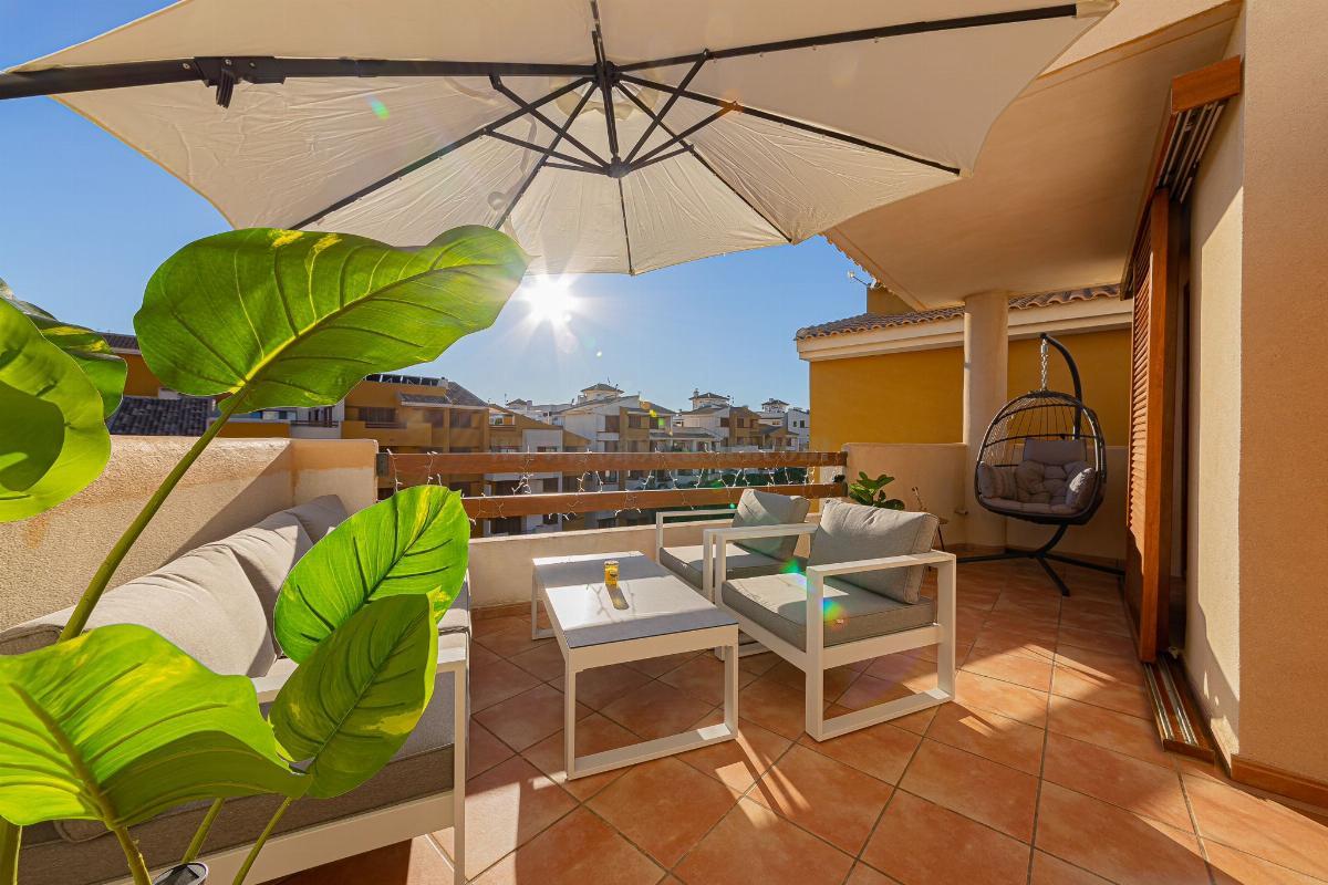 Продажа от

 Пентхаус на Orihuela Costa