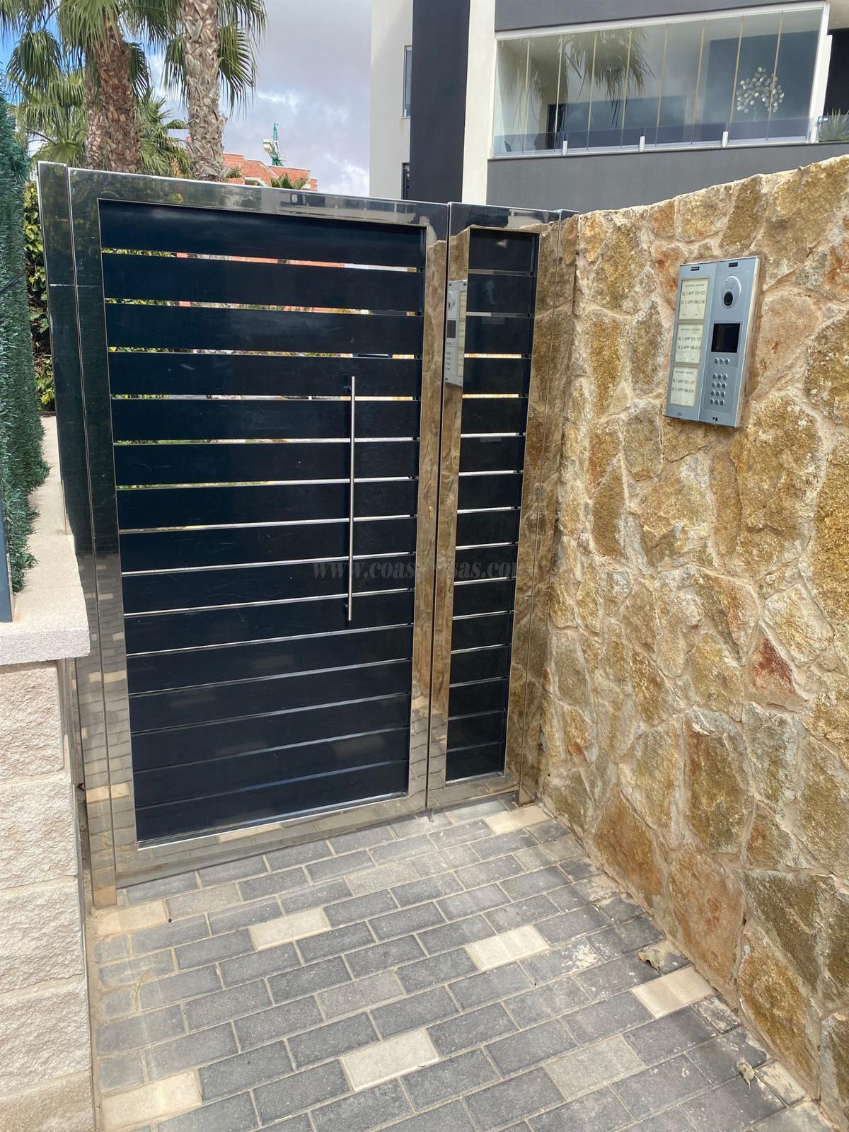 For sale of apartment in Orihuela Costa