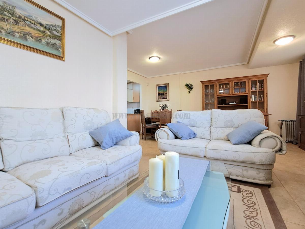 Venta de casa en Torrevieja