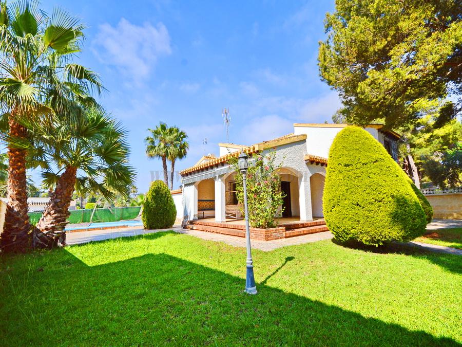 Продажа от

 Шалет

 на Orihuela Costa