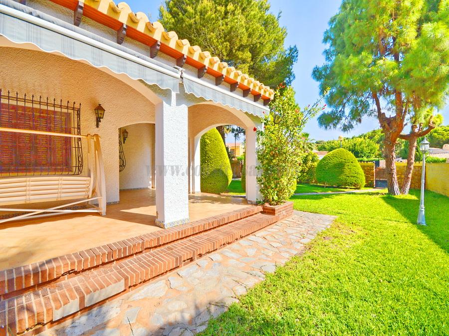Продажа от

 Шалет

 на Orihuela Costa