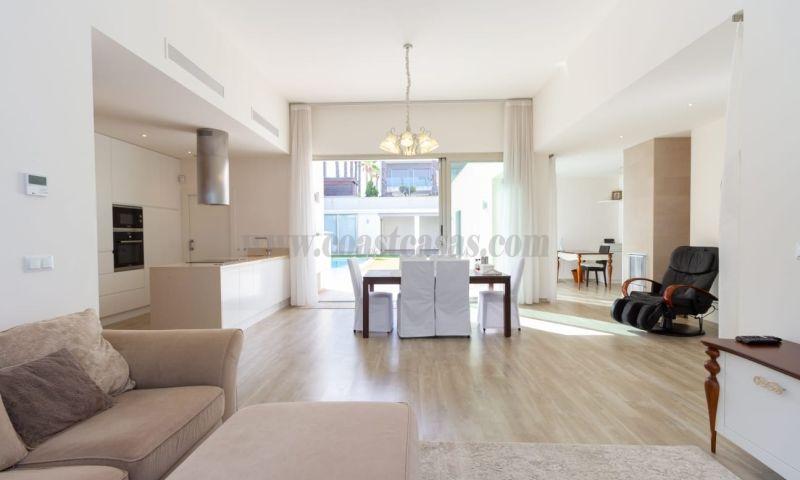 For sale of villa in Benijofar