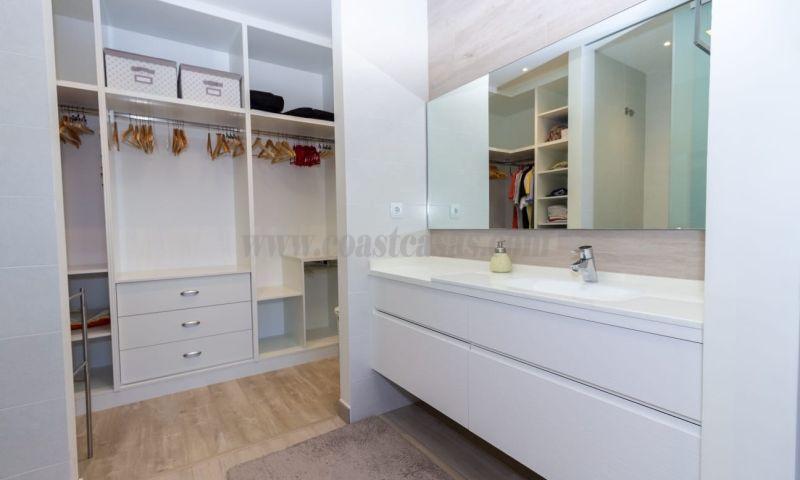 For sale of villa in Benijofar