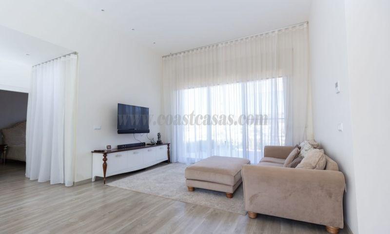 For sale of villa in Benijofar
