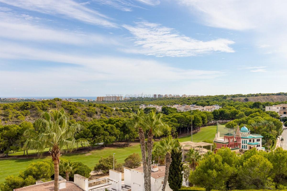 For sale of apartment in Orihuela Costa