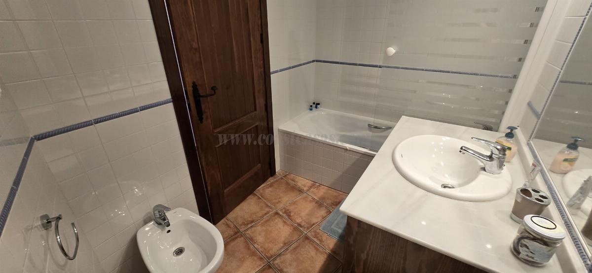 For sale of apartment in Orihuela Costa