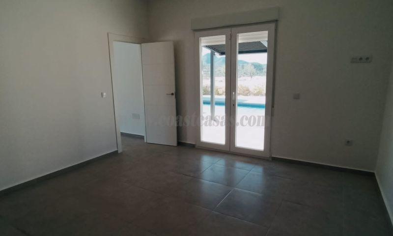 Zu verkaufen von villa in
 Macisvenda