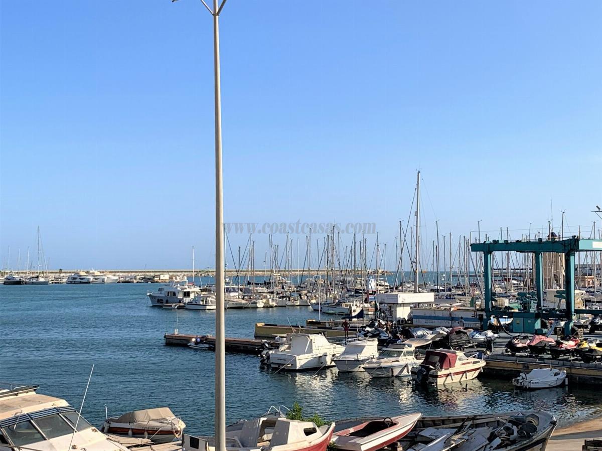 Köp av lägenhet i Orihuela Costa