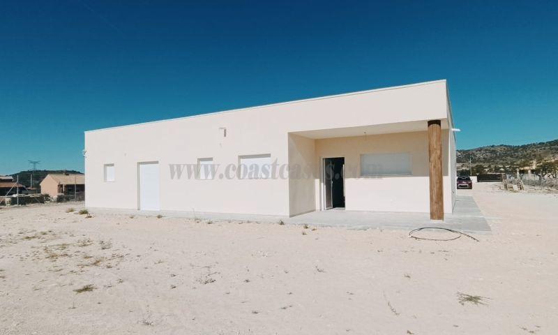 For sale of villa in Abanilla