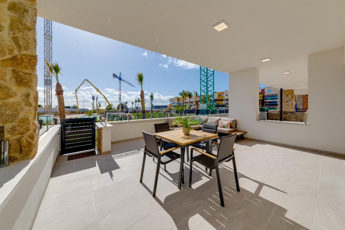 For sale of apartment in Orihuela Costa