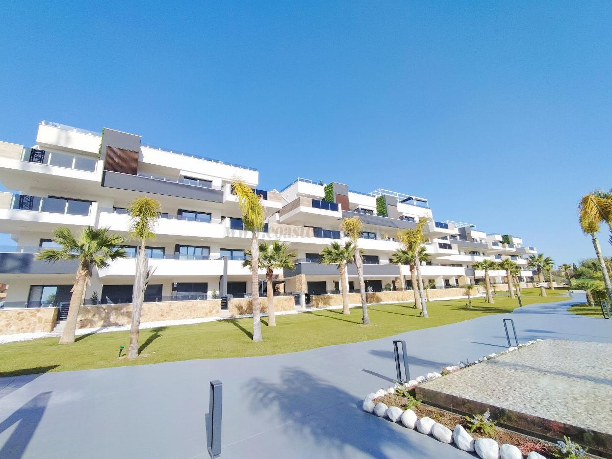 For sale of apartment in Orihuela Costa