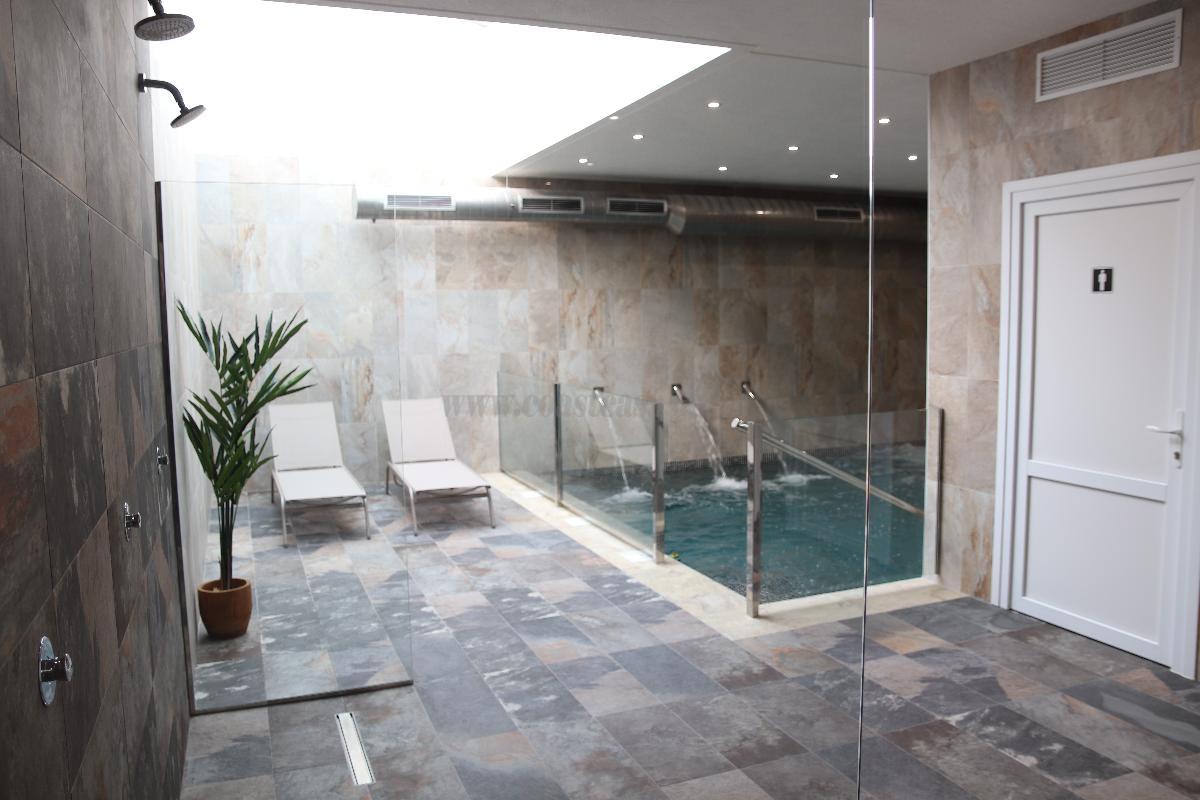 For sale of apartment in Guardamar del Segura