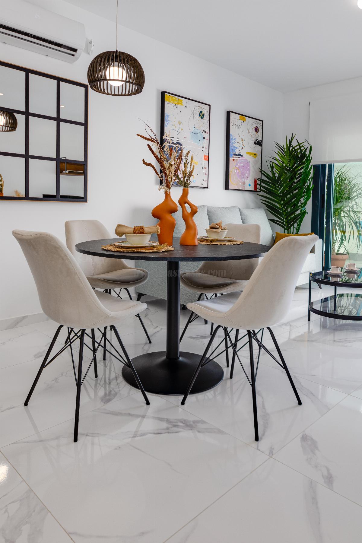 For sale of apartment in Guardamar del Segura