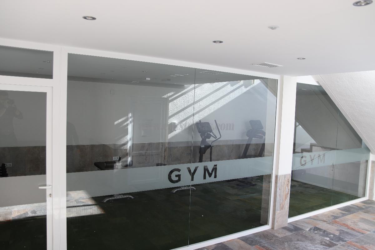 For sale of apartment in Guardamar del Segura