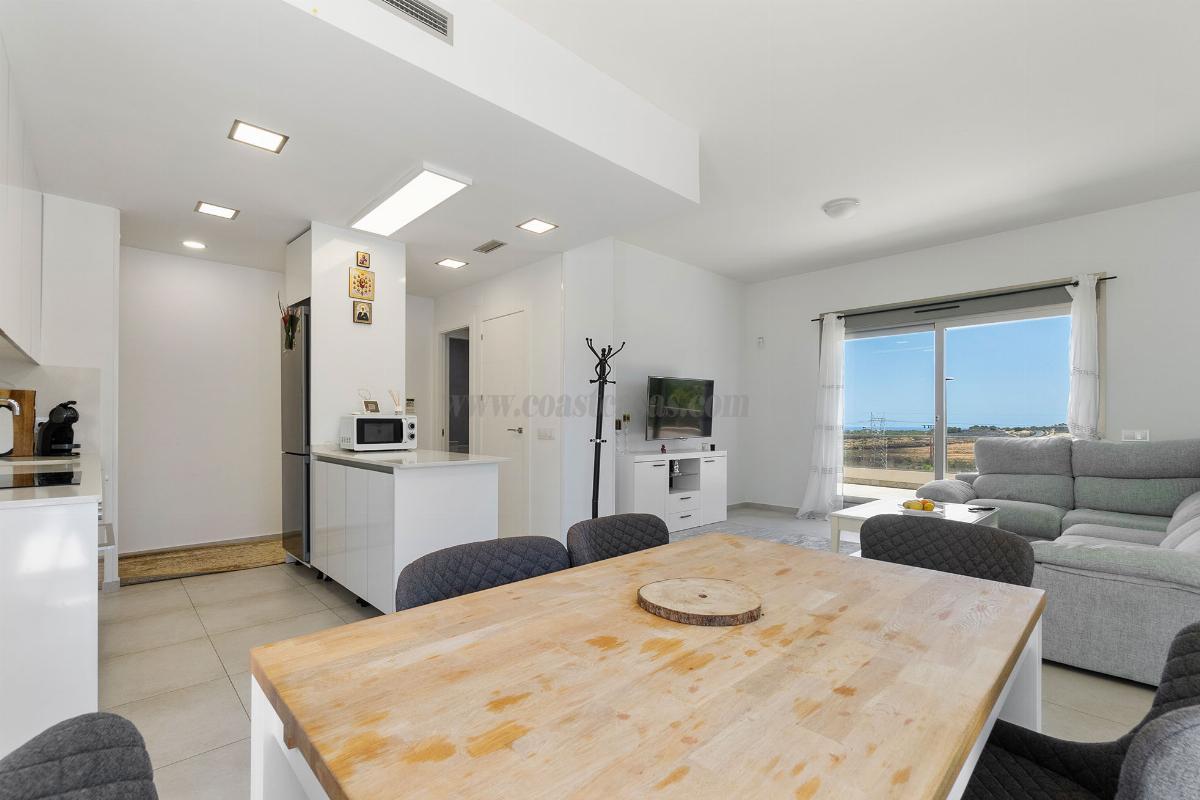 For sale of chalet in San Miguel de Salinas