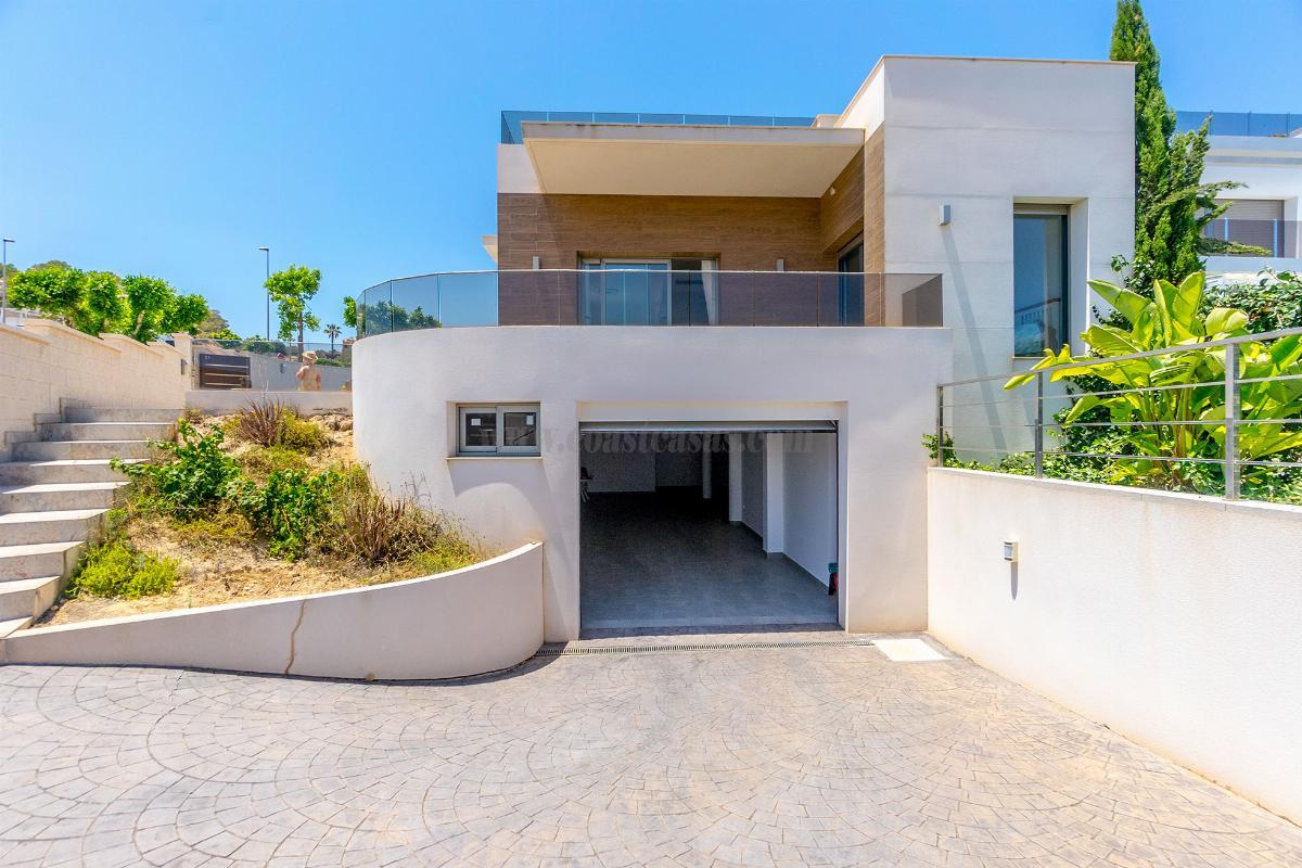 For sale of chalet in San Miguel de Salinas