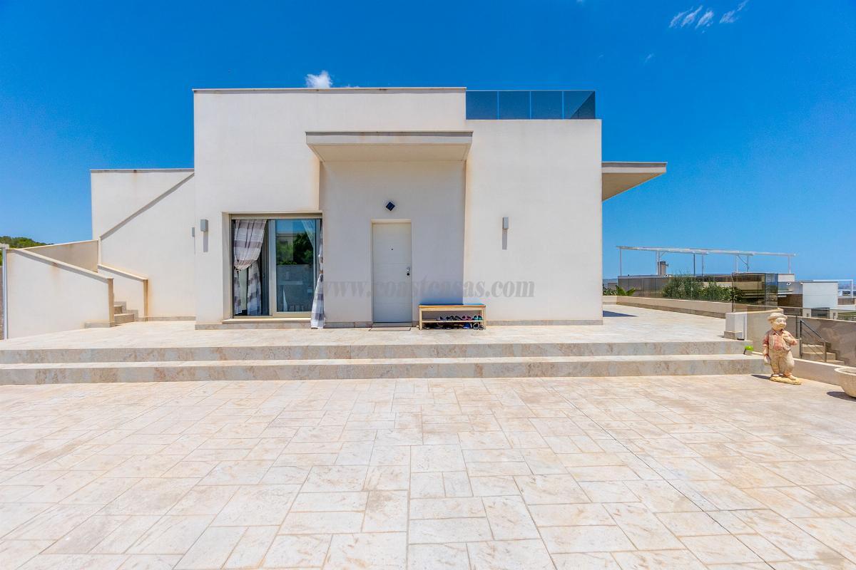 For sale of chalet in San Miguel de Salinas