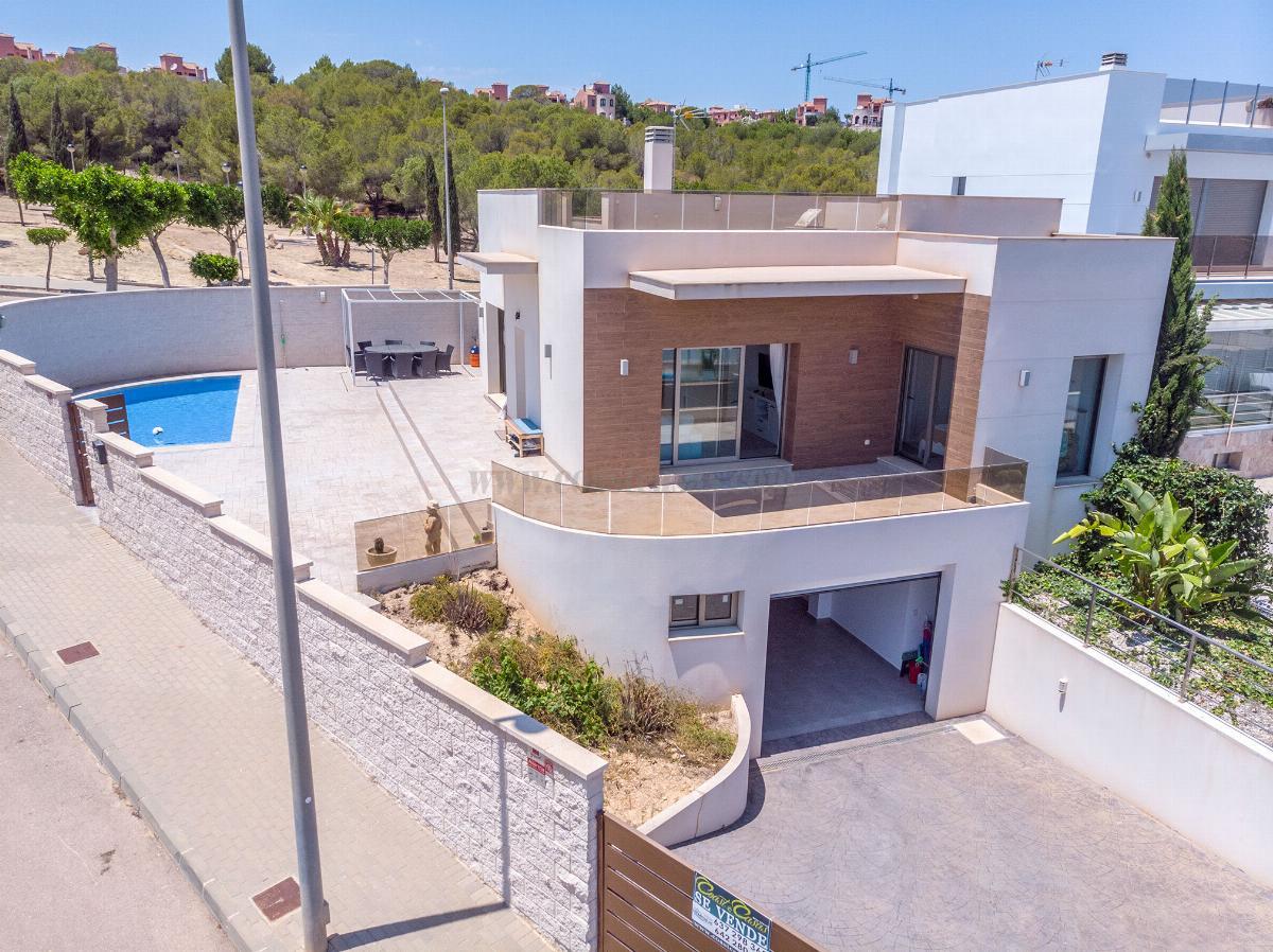 For sale of chalet in San Miguel de Salinas