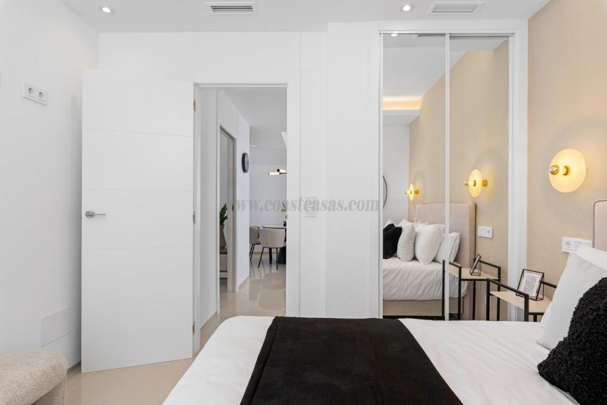 For sale of chalet in Los Alcázares