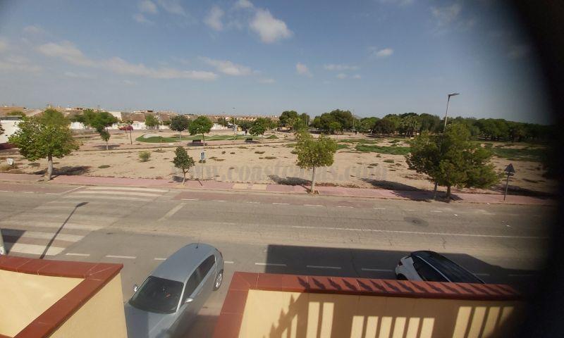 For sale of apartment in Los Alcázares