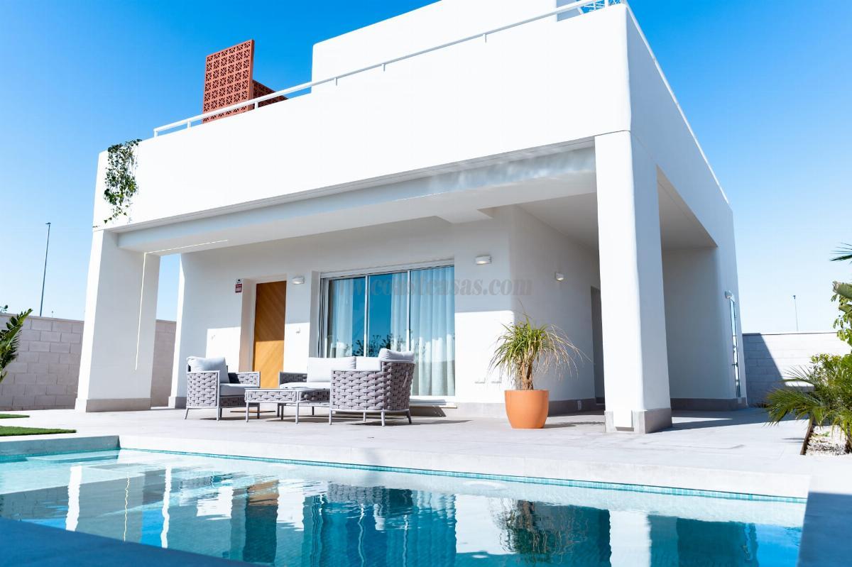 For sale of chalet in Pilar de la Horadada