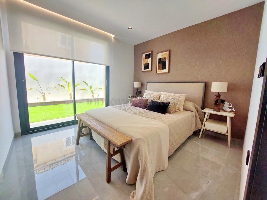 For sale of chalet in Torrevieja