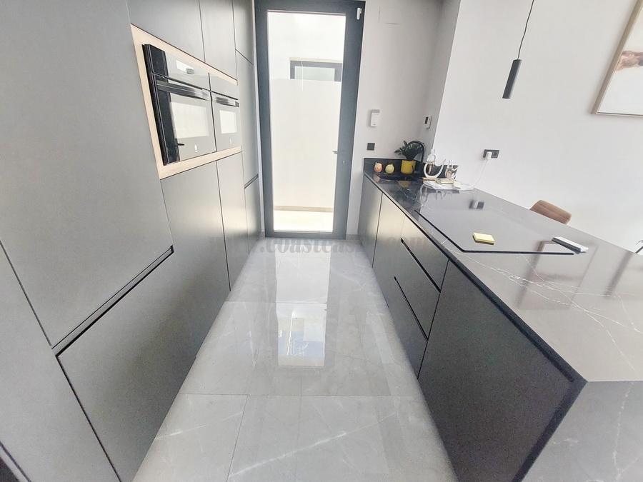 For sale of chalet in Torrevieja