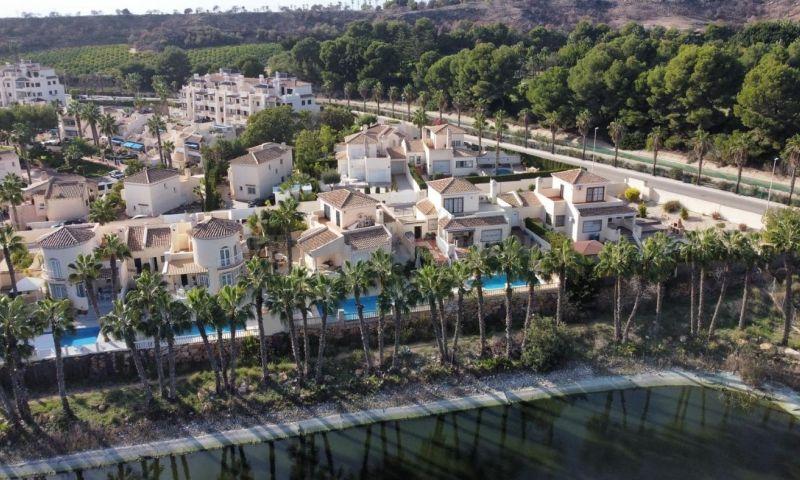For sale of villa in Orihuela Costa