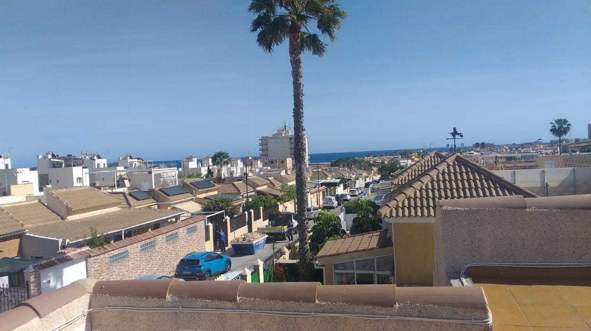 For sale of chalet in Torrevieja