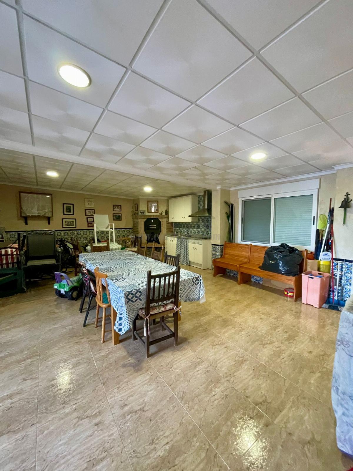 For sale of chalet in Torrevieja