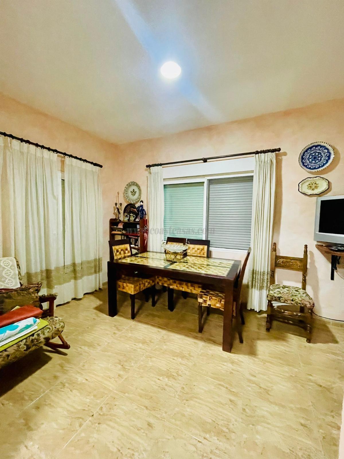 For sale of chalet in Torrevieja