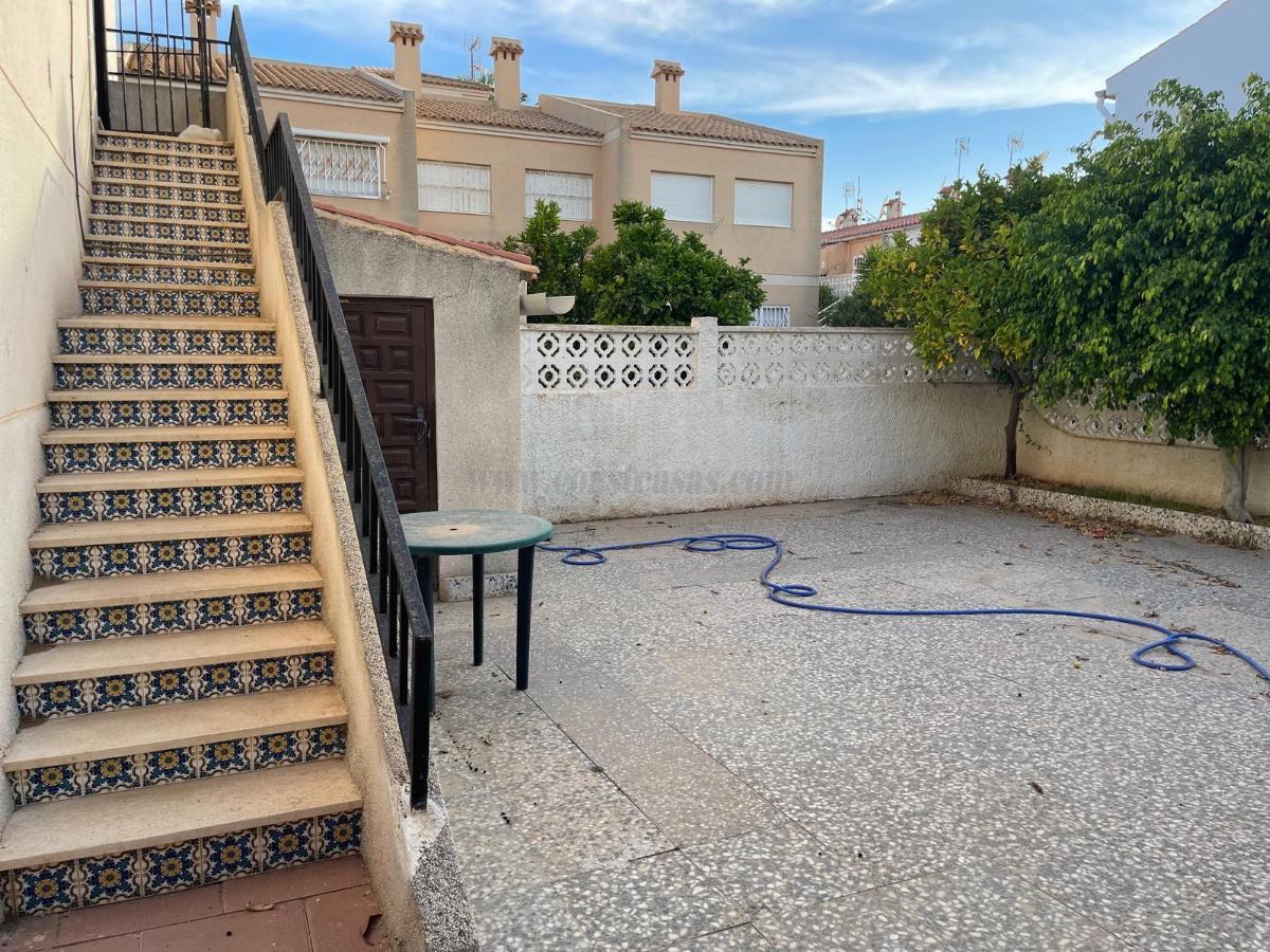 For sale of bungalow in Torrevieja