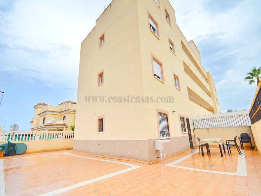 For sale of apartment in Orihuela Costa