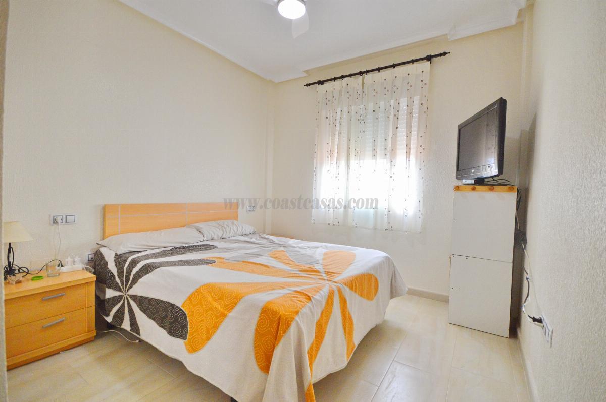 For sale of apartment in Orihuela Costa