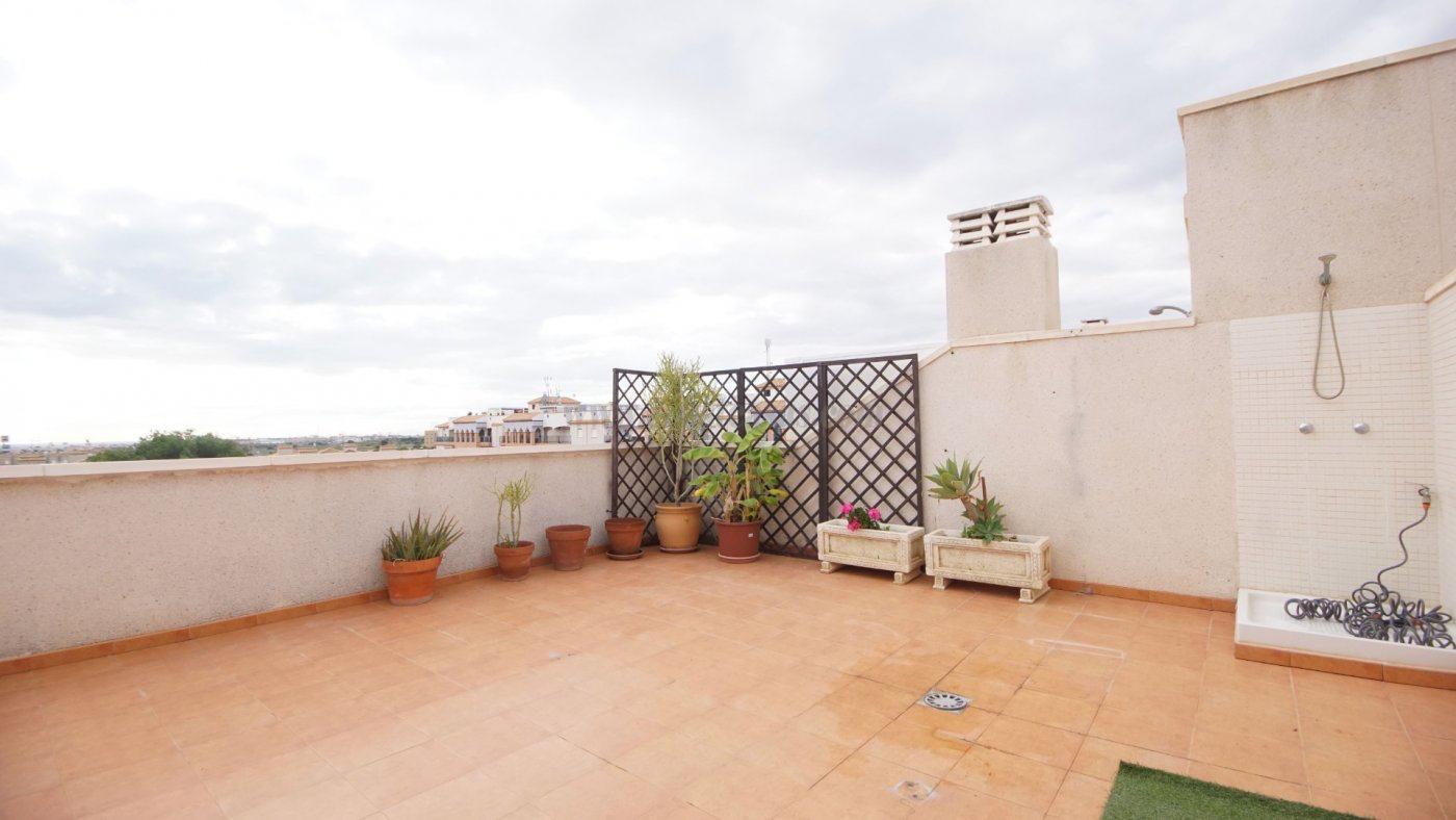 For sale of house in Orihuela Costa