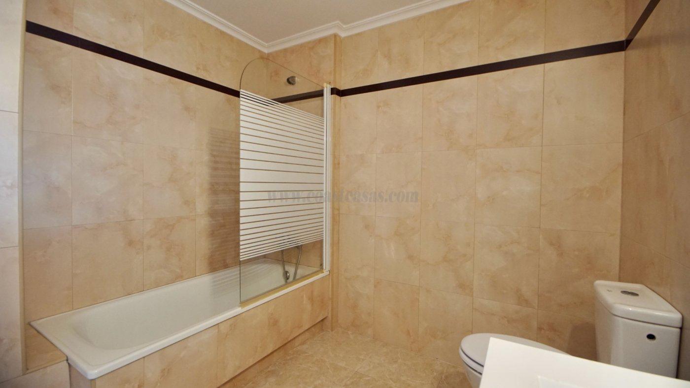 For sale of house in Orihuela Costa