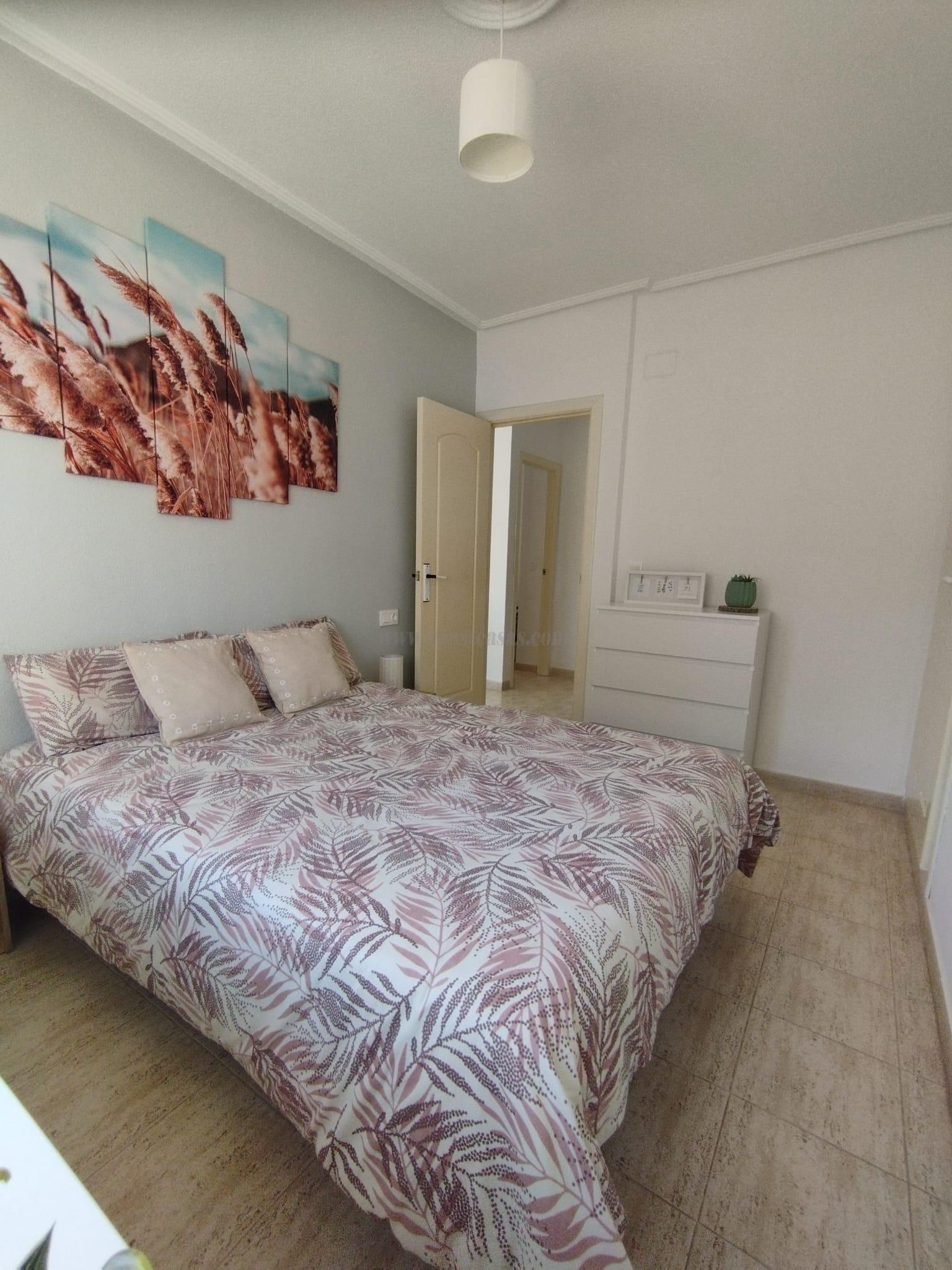 Zu verkaufen von bungalow in
 Torrevieja