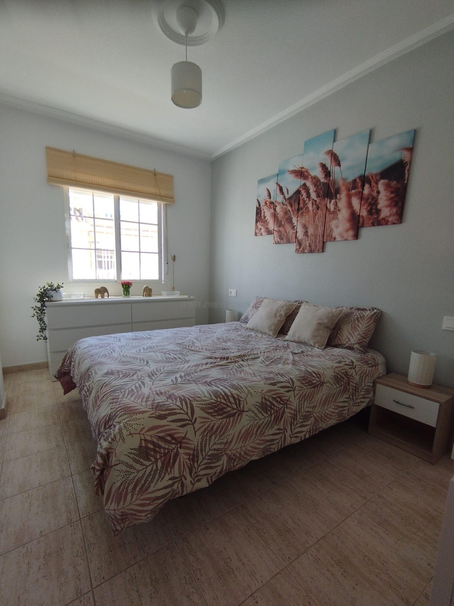 Zu verkaufen von bungalow in
 Torrevieja