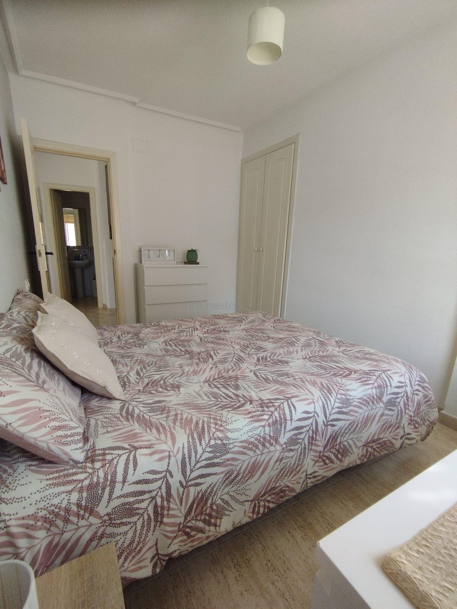 Zu verkaufen von bungalow in
 Torrevieja