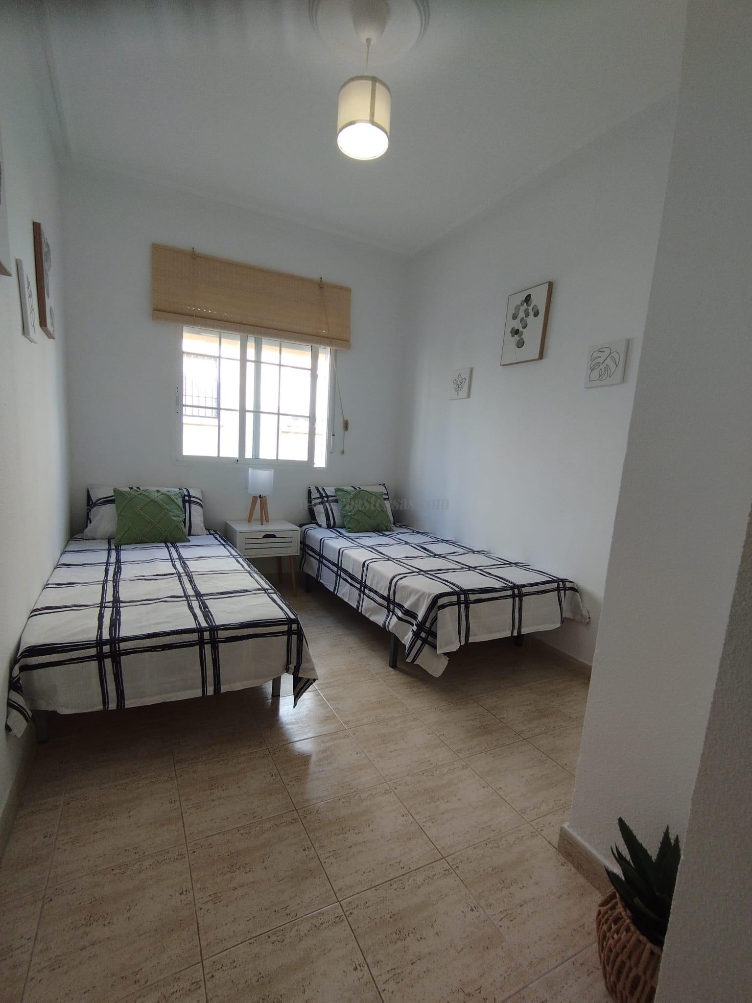Zu verkaufen von bungalow in
 Torrevieja