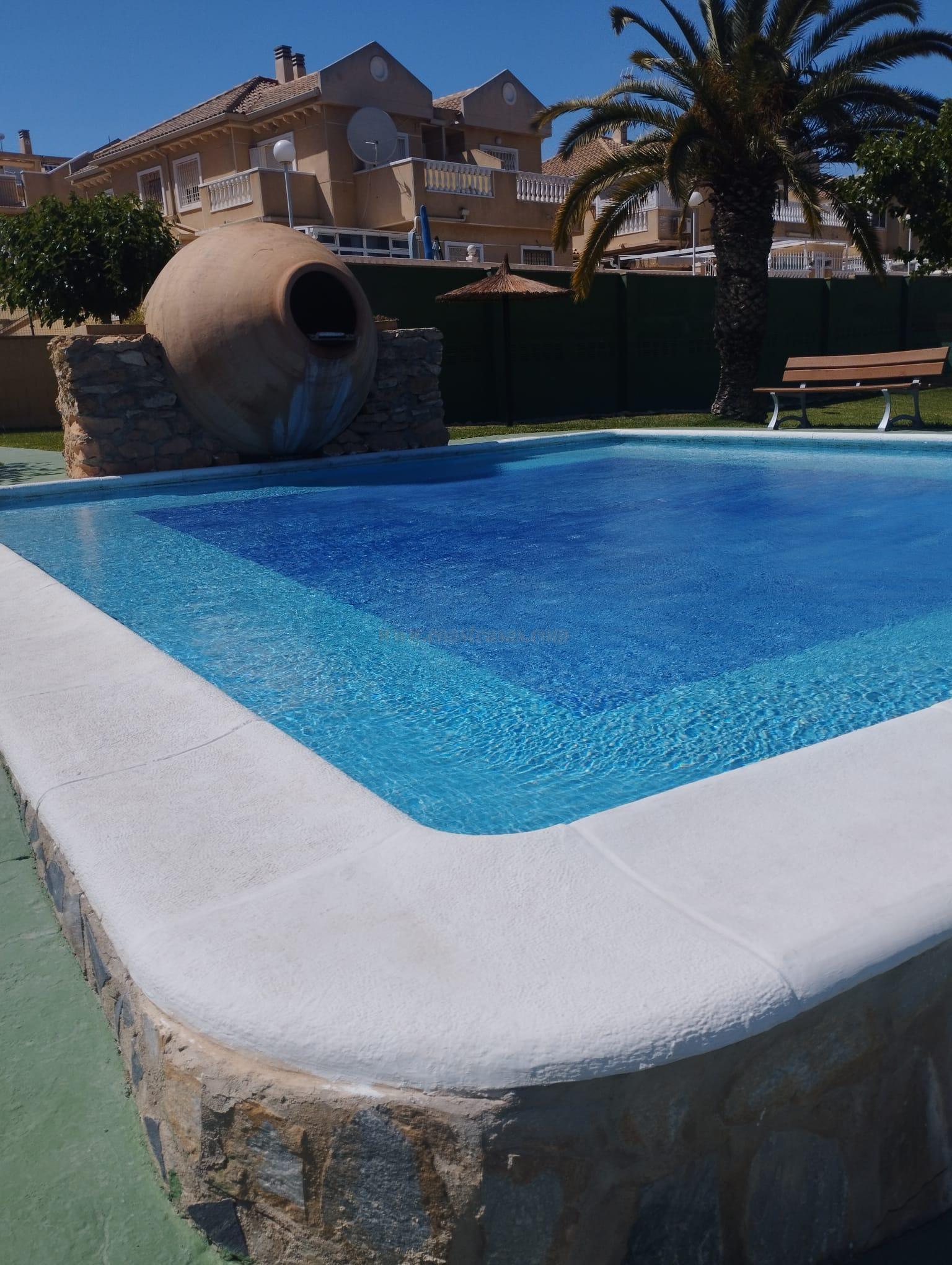 Zu verkaufen von bungalow in
 Torrevieja