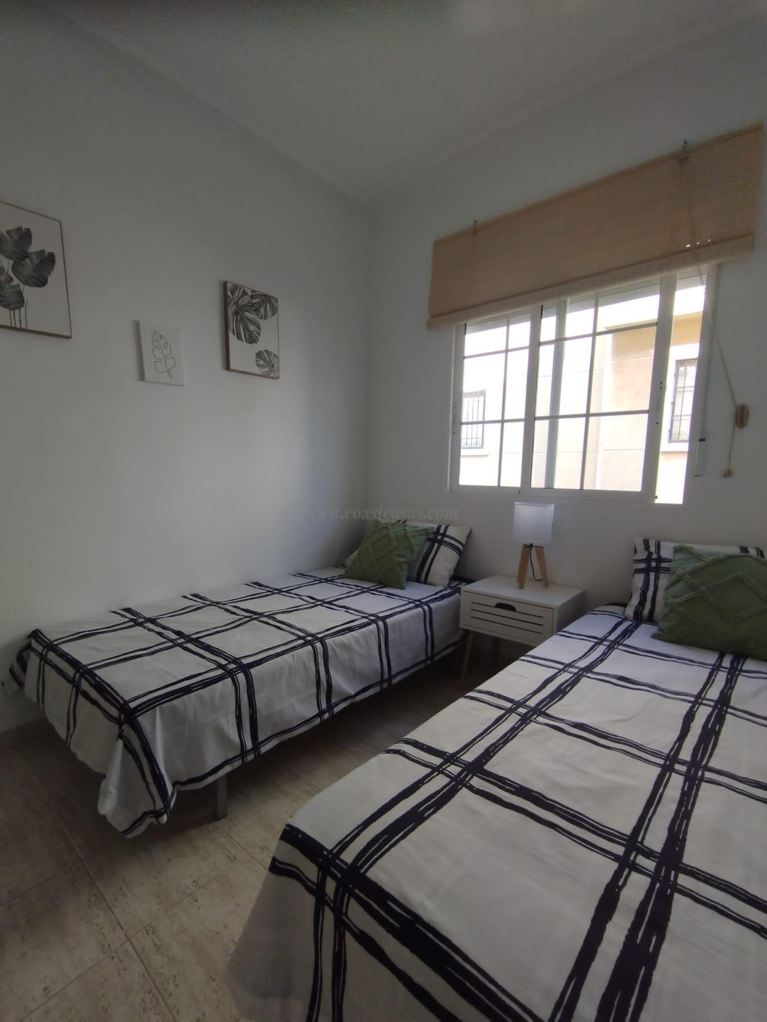 Zu verkaufen von bungalow in
 Torrevieja