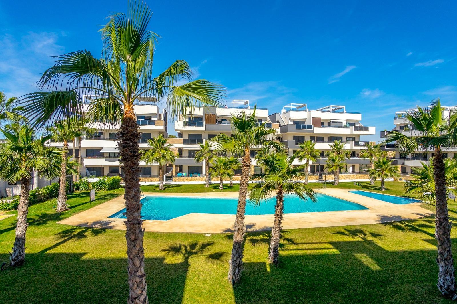 For sale of apartment in Orihuela Costa